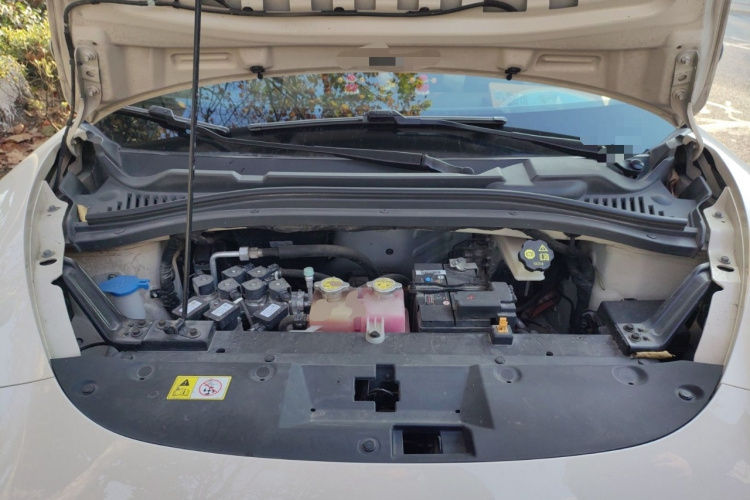 江淮钇为 钇为3 2023款 405km Pro局部细节24