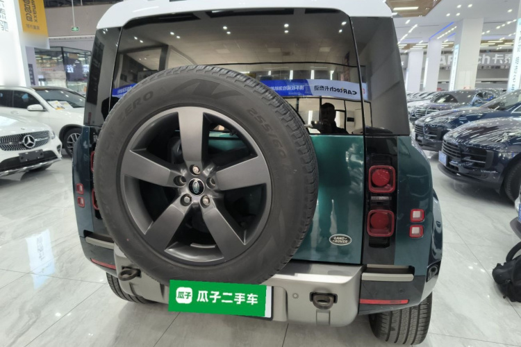 路虎卫士 2022款 110 P400 X-DYNAMIC HSE车身外观6004