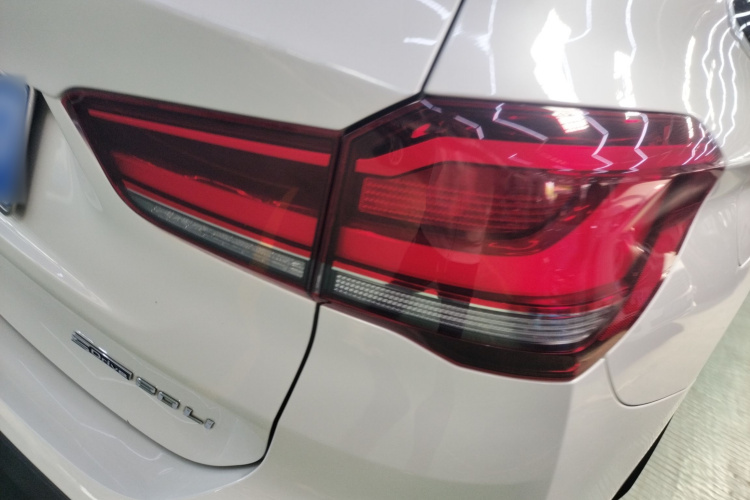 宝马X1 2020款 sDrive20Li 时尚型车身外观6006