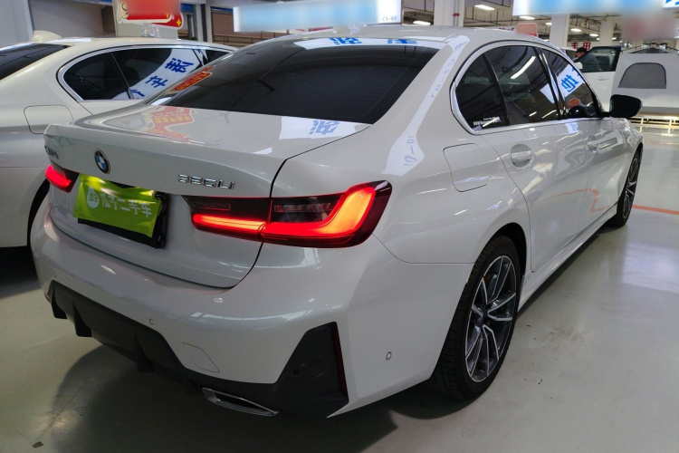 宝马3系 2024款 325Li M运动套装车身外观7