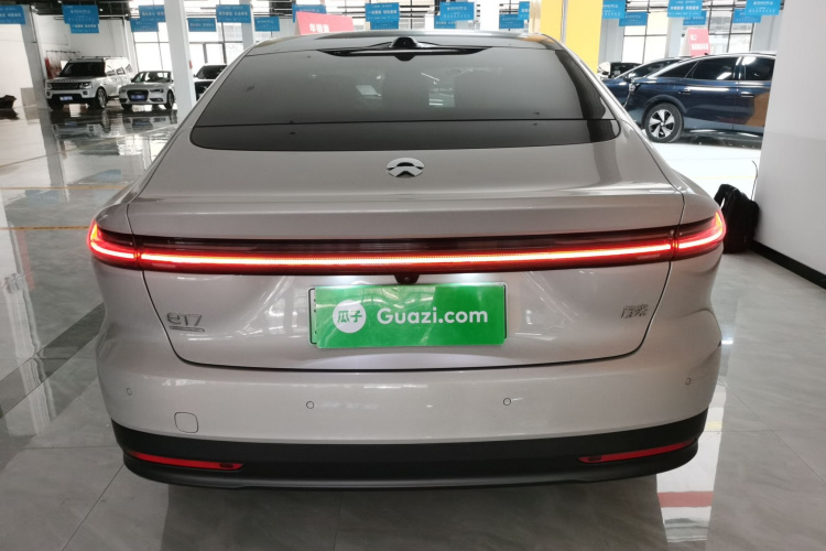 蔚来ET7 2024款 75kWh 行政版车身外观6004