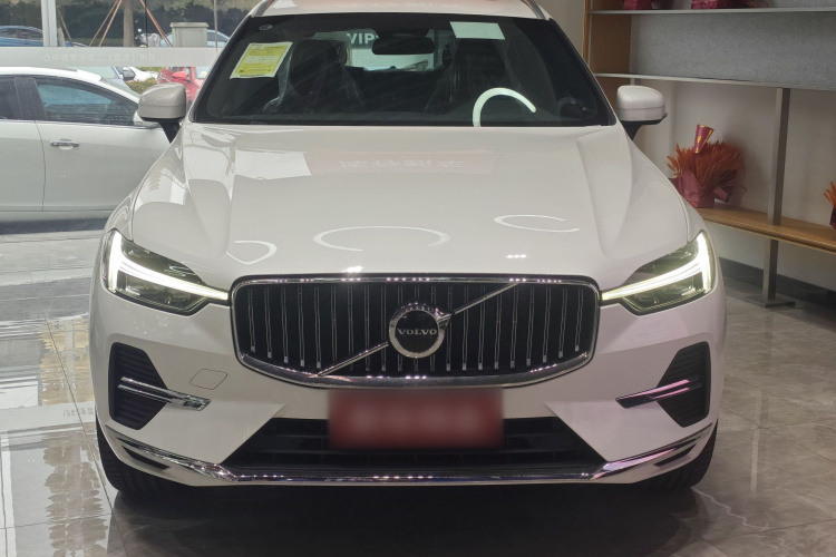 沃尔沃XC60 2024款 B5 四驱智逸豪华版车身外观6001