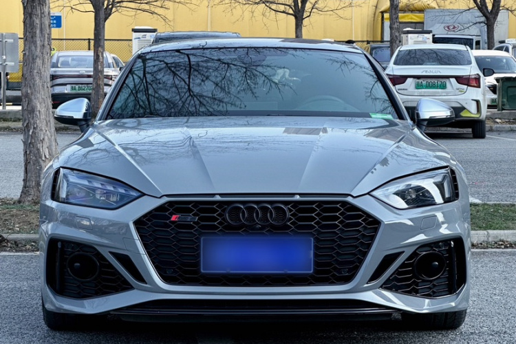 奥迪RS 5 2021款 RS 5 2.9T Sportback 暗金版车身外观6003