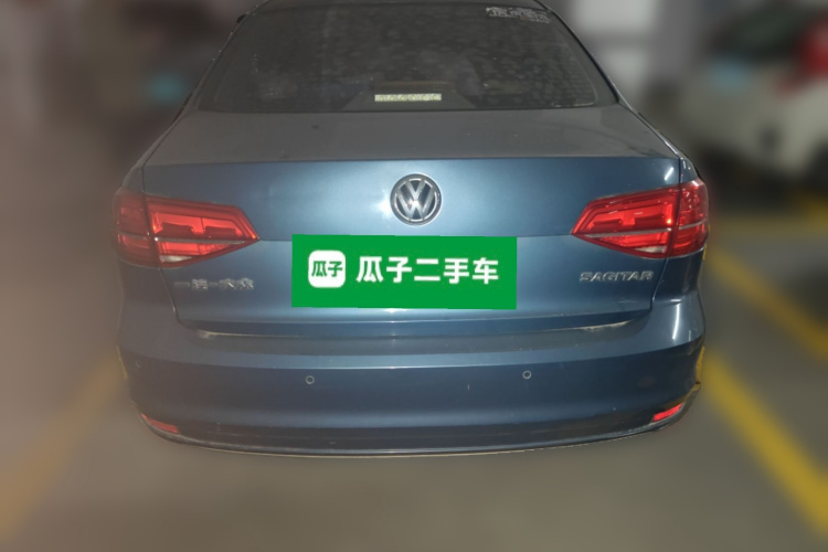 大众 速腾 2015款 1.6L 自动舒适型车身外观6