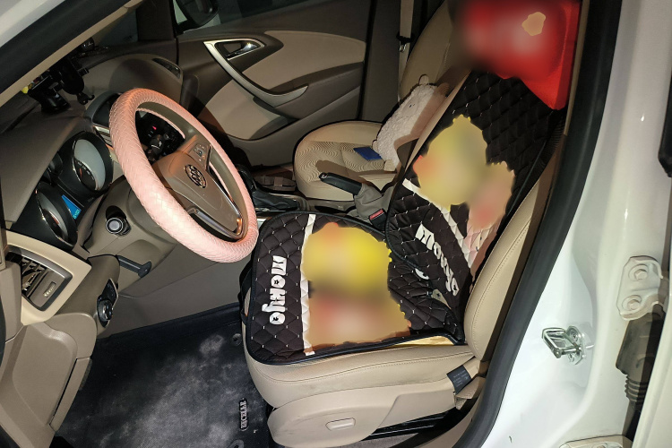 别克 英朗 2013款 GT 1.6L 自动时尚版局部细节19