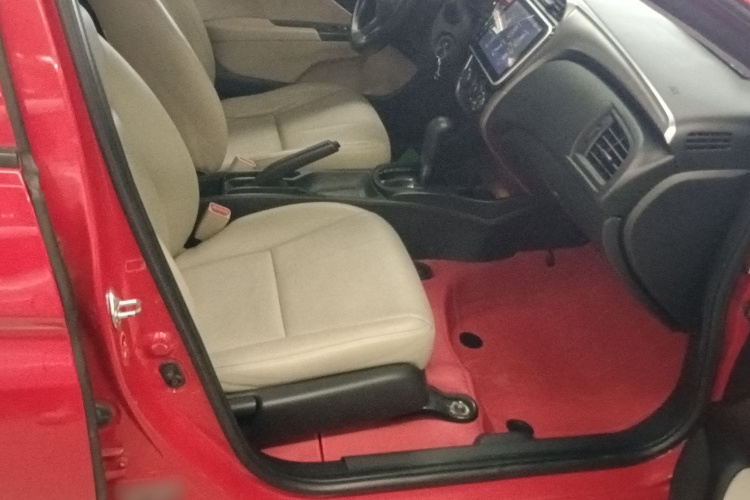 本田 锋范 2015款 1.5L CVT舒适版局部细节41