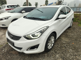 现代 朗动 2016款 1.6L 自动尊贵型