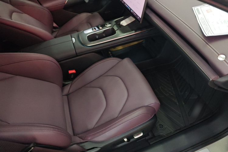 小米汽车 小米SU7 2024款 后驱长续航智驾版局部细节41