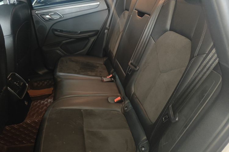 保时捷 2018款 Macan 2.0T中控内饰21