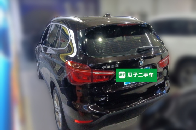 宝马X1 2019款 sDrive20Li 领先型车身外观5