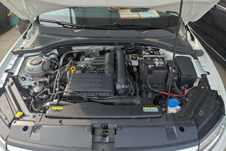 大众 宝来 2023款 200TSI DSG畅行版机舱底盘24