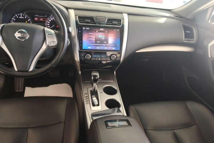 日产 天籁 2018款 2.0L XL 智进版中控内饰7001