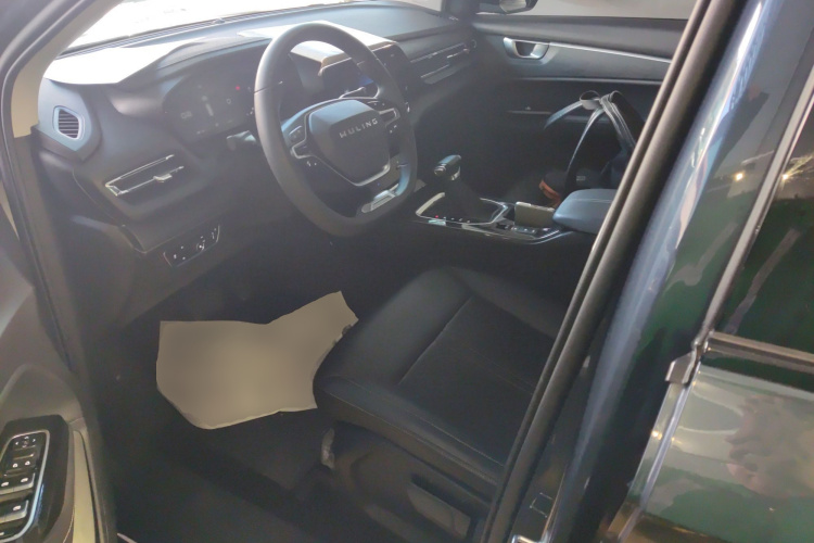 五菱汽车 五菱凯捷 2020款 1.5T CVT尊贵型中控内饰20