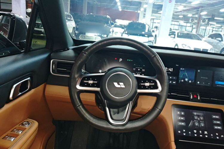 理想汽车 理想ONE 2021款 增程6座版局部细节13