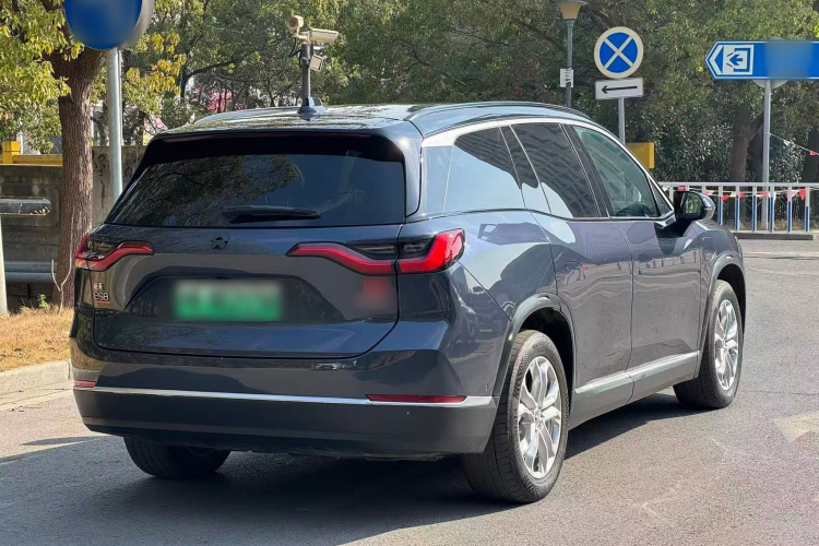 蔚来ES8 2020款 580KM 六座版车身外观6005