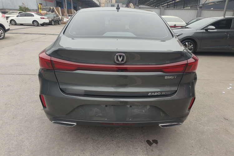 长安 逸动 2024款 PLUS 蓝鲸NE 1.4T GDI DCT高能版车身外观6004