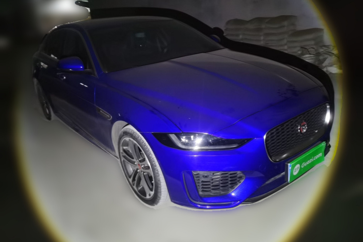捷豹XEL 2020款 2.0T 200PS R-DYNAMIC S进取运动版车身外观3