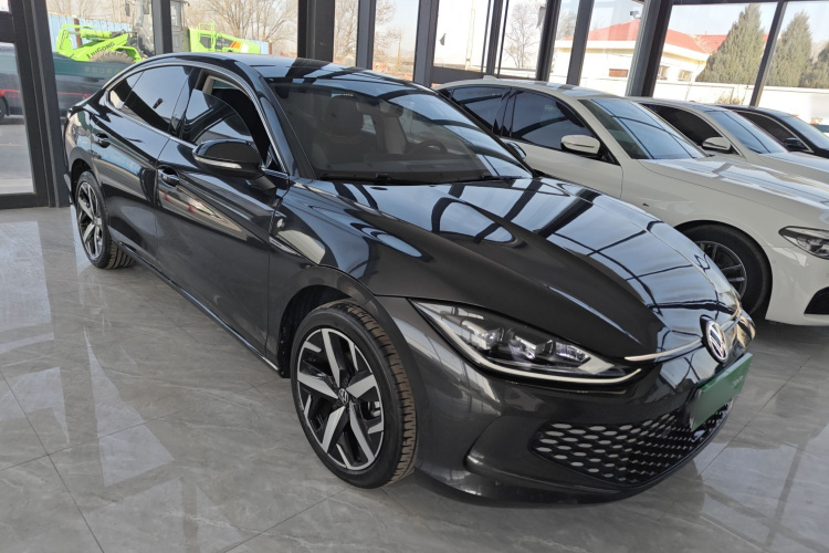 大众 2024款 凌渡L 280TSI DSG酷辣版车身外观3