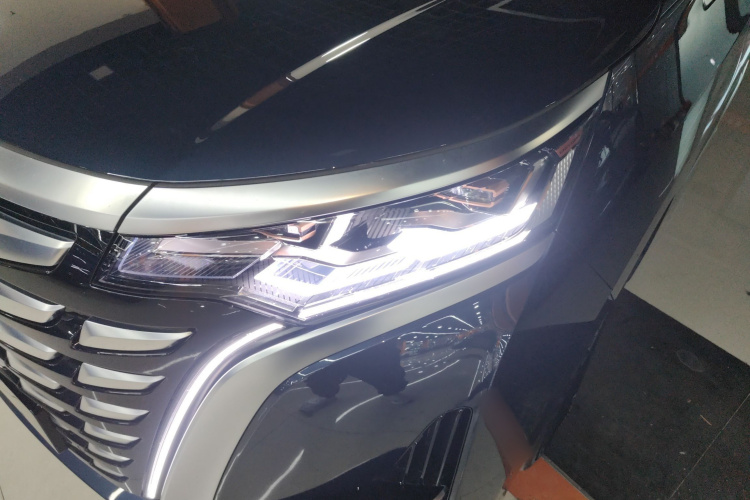 腾势D9 2024款 DM-i 980 四驱旗舰型局部细节36