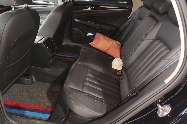 大众 帕萨特 2020款 改款 280TSI 商务版 国VI中控内饰7004