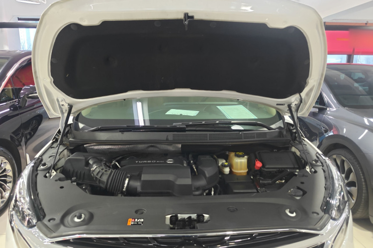 别克GL8 2020款 ES陆尊 653T 尊享型机舱底盘24