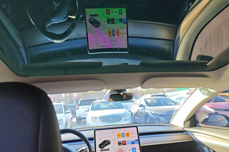 特斯拉 Model 3 2021款 标准续航后驱升级版局部细节22