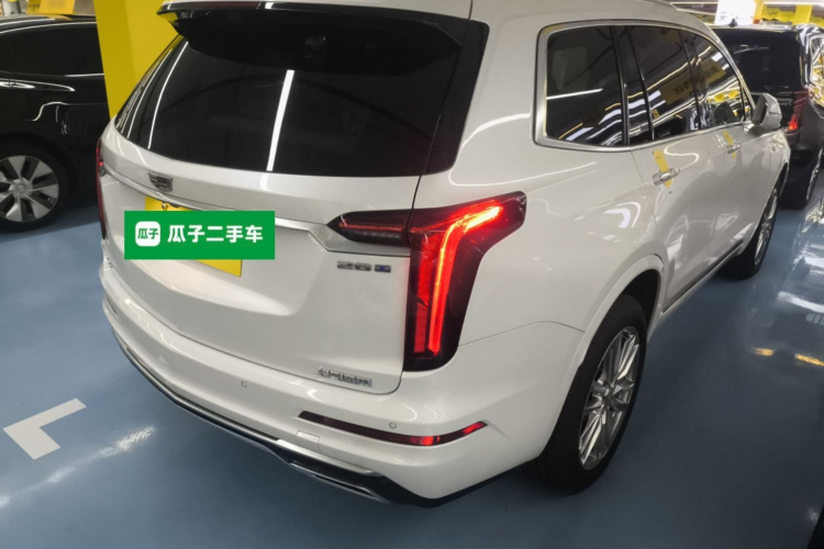 凯迪拉克XT6 2022款 2.0T 六座四驱豪华型车身外观6005