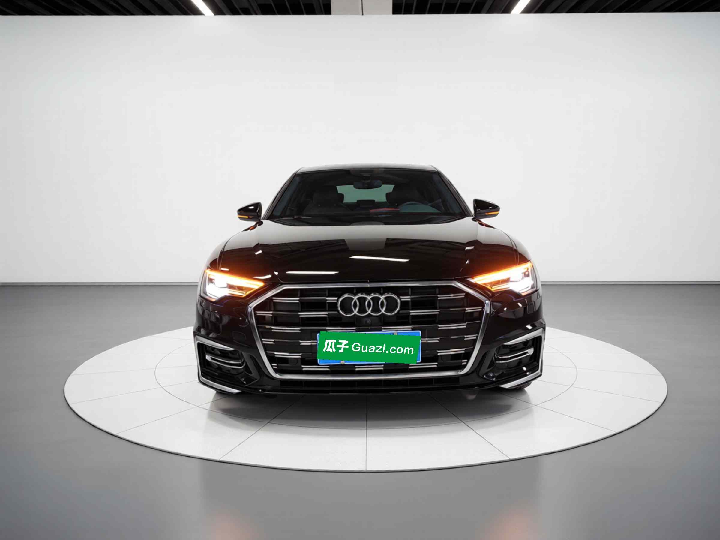 奥迪A6L 2023款 改款 45 TFSI 臻选动感型(1)