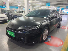 丰田 凯美瑞 2024款 双擎 2.0HGVP 豪华版