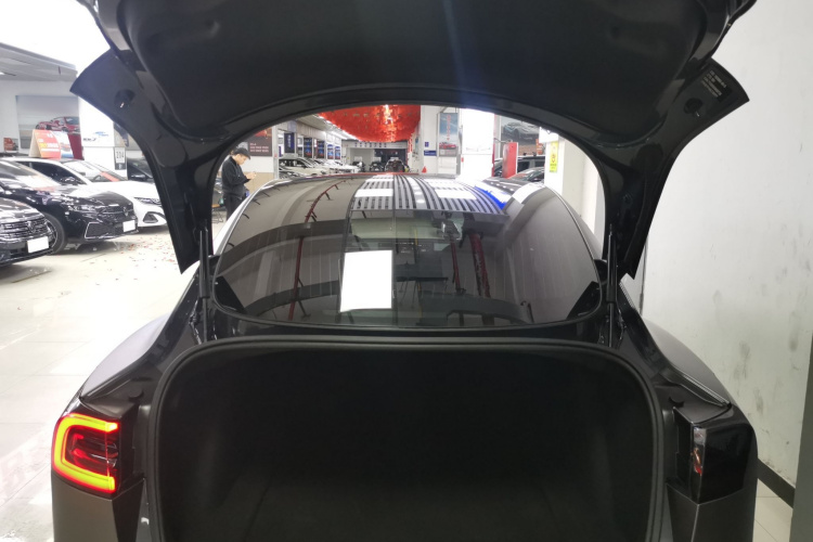 特斯拉 Model 3 2020款 改款 标准续航后驱升级版局部细节23