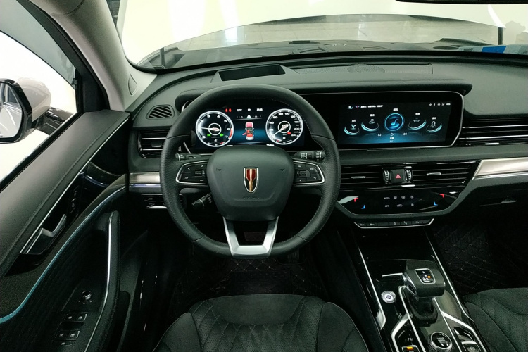 红旗HS5 2022款 改款 2.0T 智联旗享四驱版中控内饰13