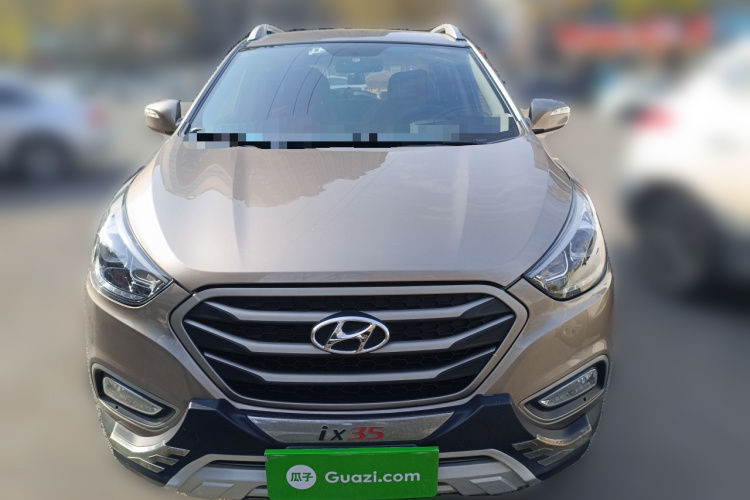 北京现代ix35 2013款 2.0L 手动两驱舒适型GL 国IV车身外观2