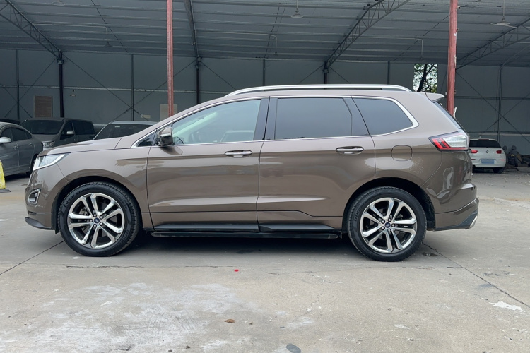 福特 锐界 2018款 EcoBoost 245 两驱运动型 7座车身外观6010