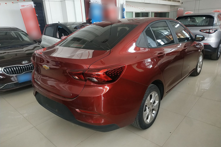 雪佛兰 科沃兹 2020款 325T 自动欣悦版车身外观7