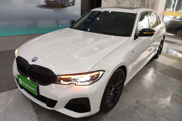 宝马3系 2021款 改款 325Li M运动曜夜套装局部细节36