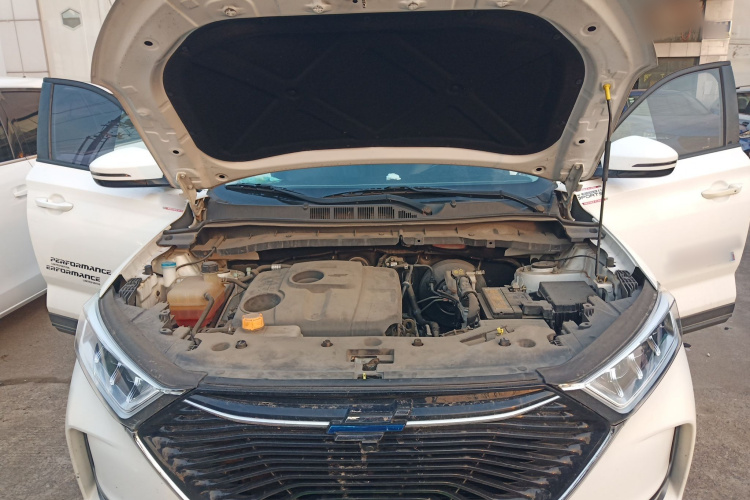 长安欧尚X7 2020款 1.5T 自动豪华型机舱底盘24