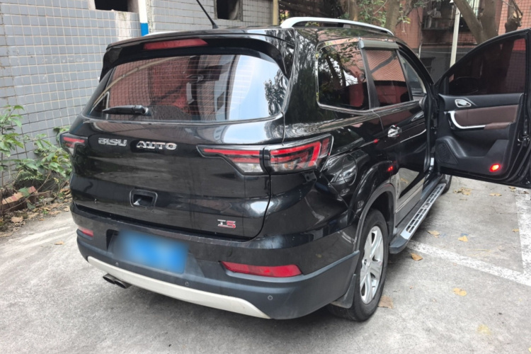 比速汽车 比速T5 2017款 1.5T 手动豪华型车身外观7