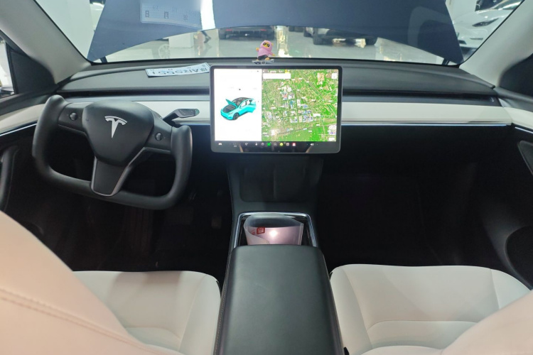 特斯拉 Model Y 2021款 长续航全轮驱动版 3D7中控内饰7002