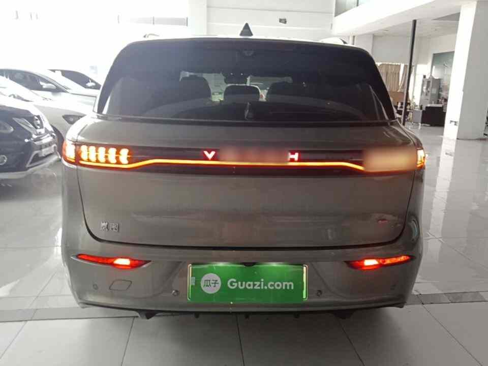 岚图汽车 岚图FREE 2025款 FREE+ 后驱乾崑版(3)