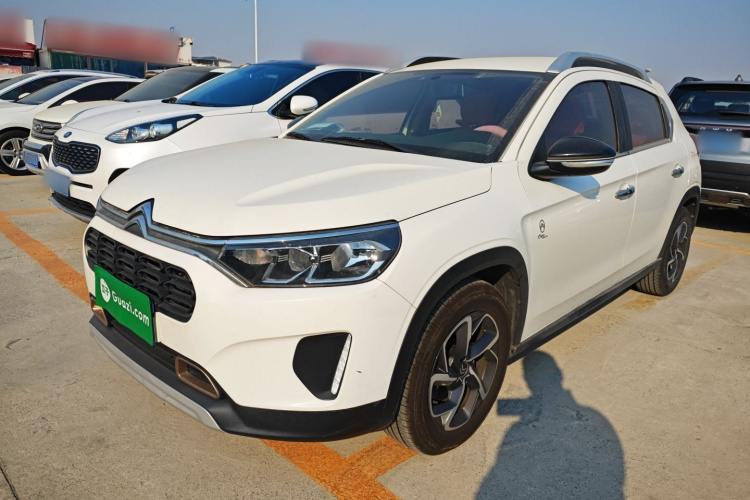 雪铁龙C3-XR 2019款 230THP DCT ORIGINS百年臻享版车身外观1