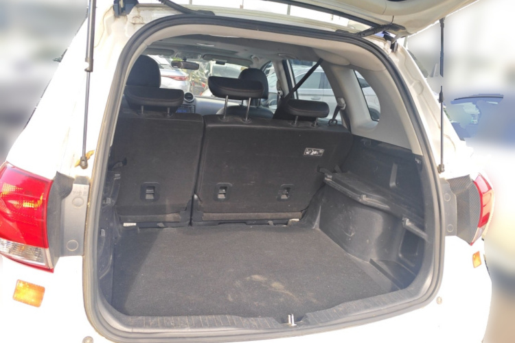 哈弗H6 2016款 升级版 1.5T 自动两驱精英型局部细节23