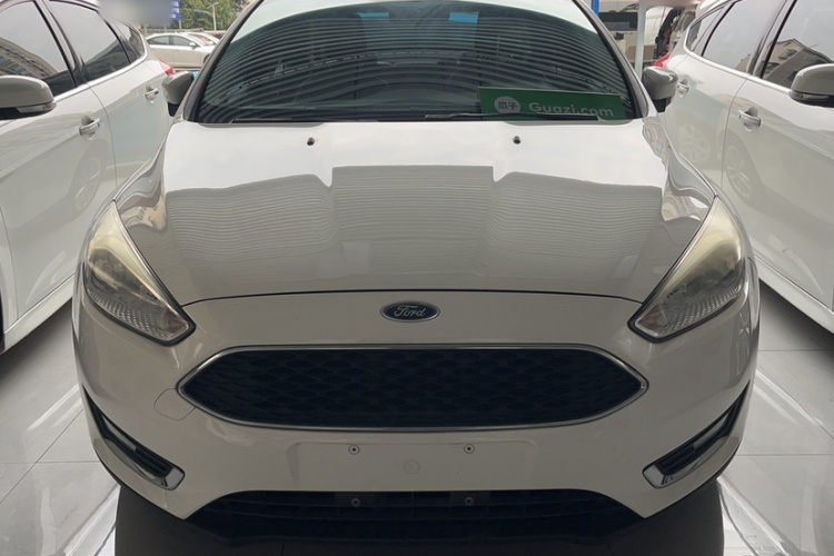 福特 福克斯 2017款 两厢 EcoBoost 180 自动精英型车身外观6002