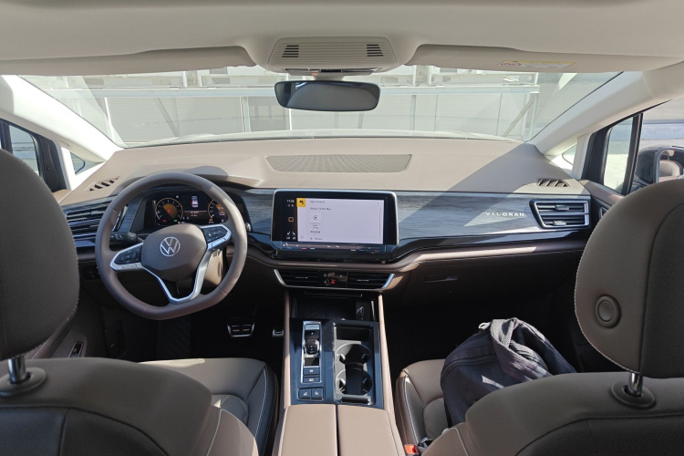 大众 威然 2024款 380TSI 尊贵版中控内饰12