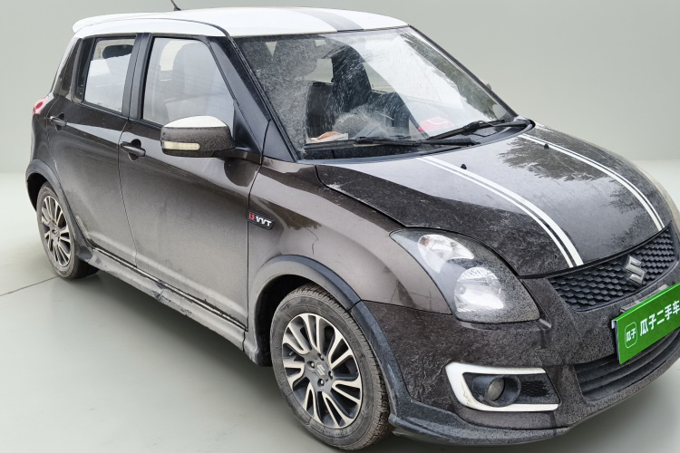 铃木 雨燕 2015款 1.5L 手动限定版车身外观3