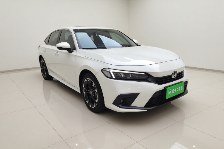 本田 思域 2022款 240TURBO CVT劲控版车身外观3