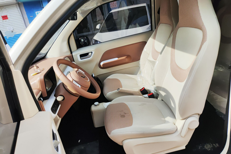 五菱汽车 宏光MINIEV 2024款 第三代 215km 青春版局部细节19