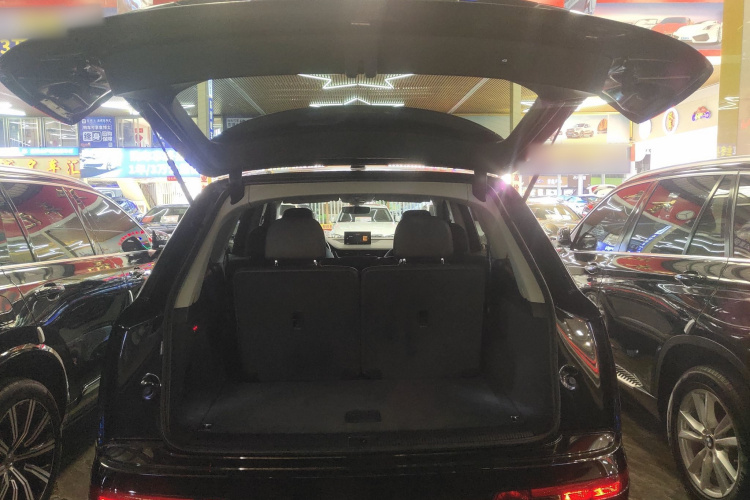 奥迪Q7（平行进口） 局部细节23