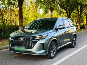 蓝电E5 2023款 1.5L DE-i 100KM畅享型 5座