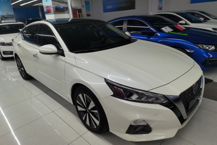 日产 天籁 2021款 2.0T XL Upper AD1 智享领航版车身外观3