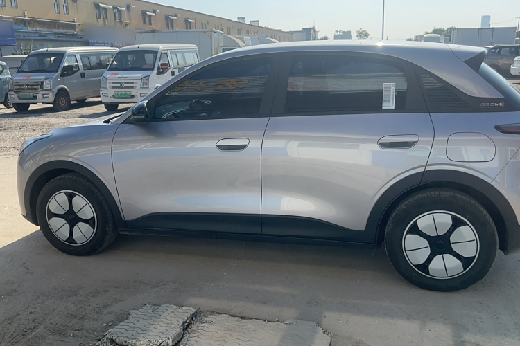 吉利银河 星愿 2025款 310km 青春版车身外观6005